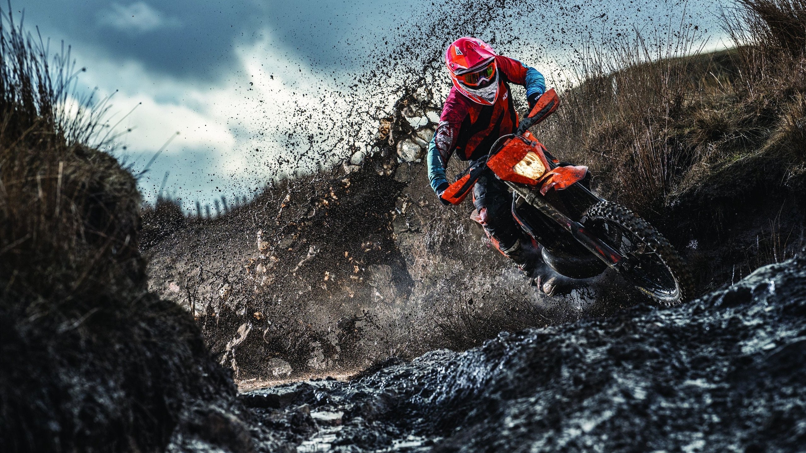 开云体育移动版-【现场实测】裁判用电子判罚系统争议解析,哪些项目适合电子裁判